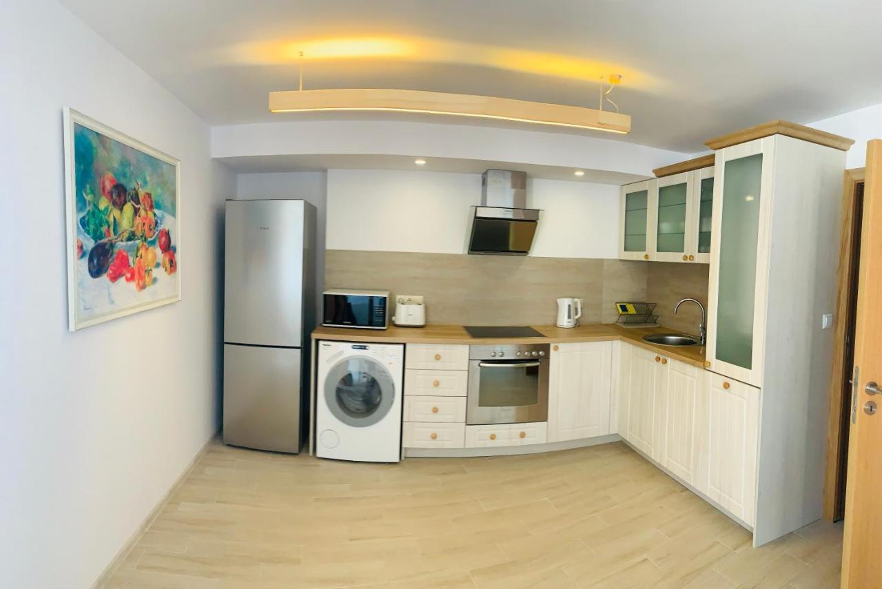 Apolonia Apartments Sozopol Bagian luar foto