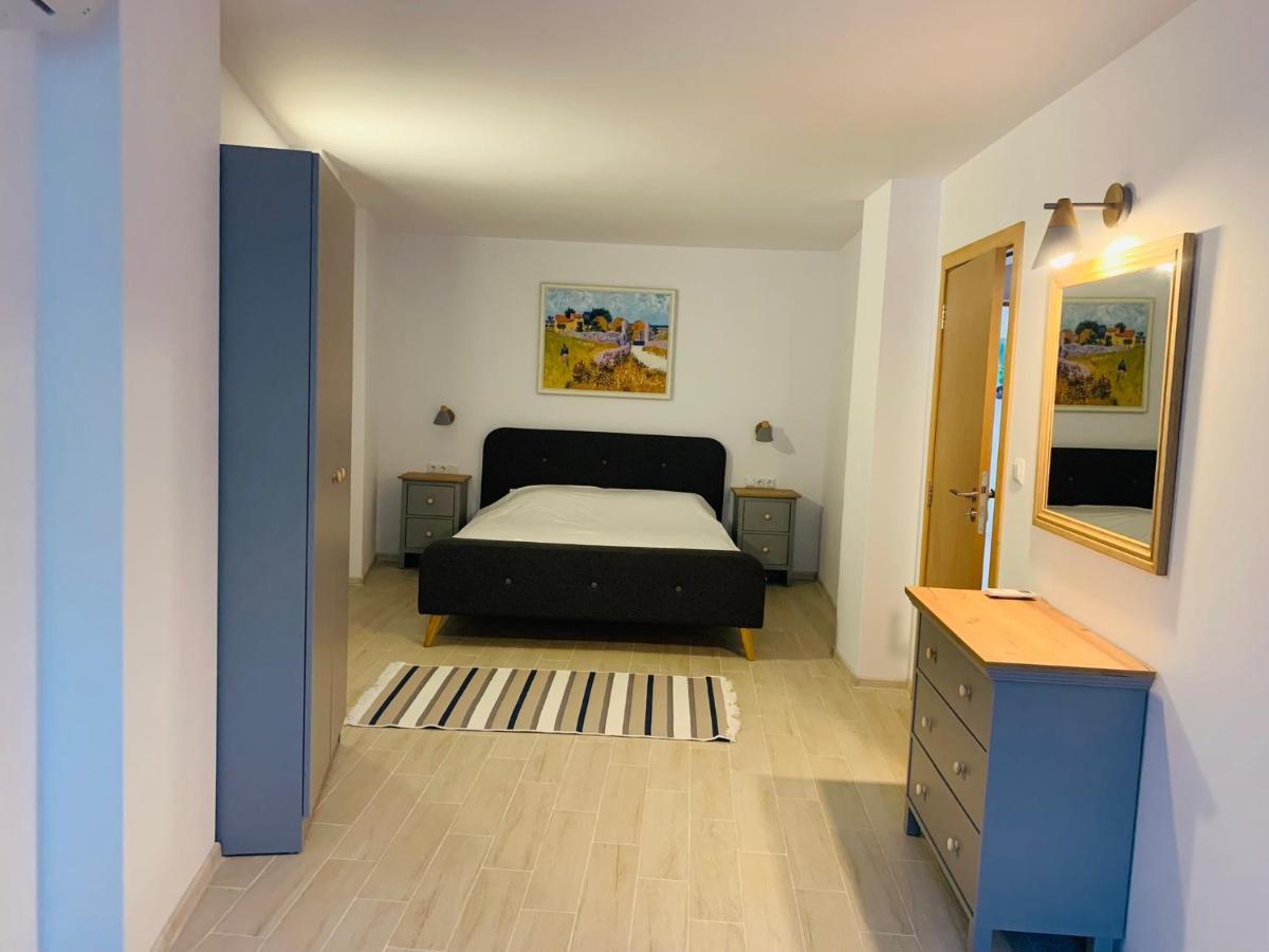Apolonia Apartments Sozopol Bagian luar foto