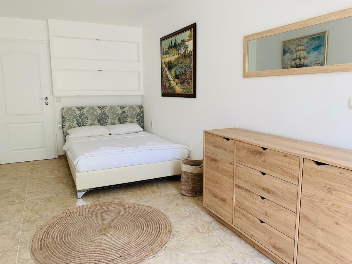 Apolonia Apartments Sozopol Bagian luar foto